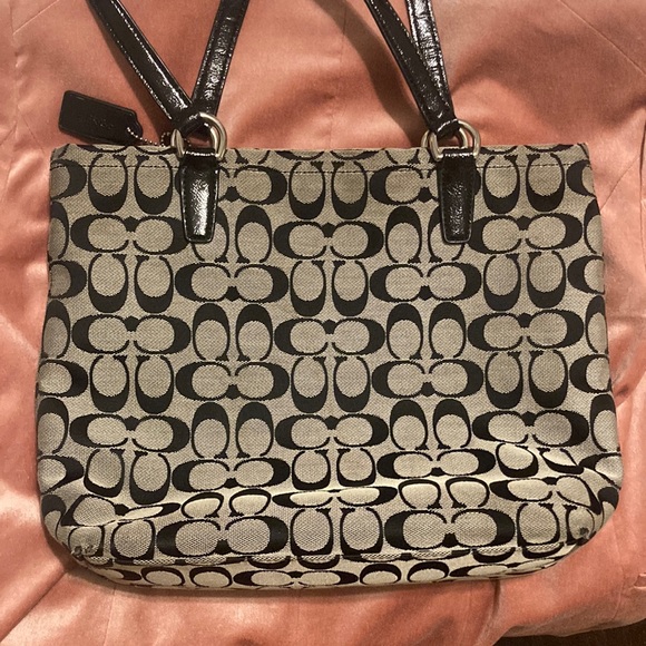 Vintage Coach Medium Size Monogram Purse with Leather Straps Shoulder Bag Tote - Picture 2 of 5